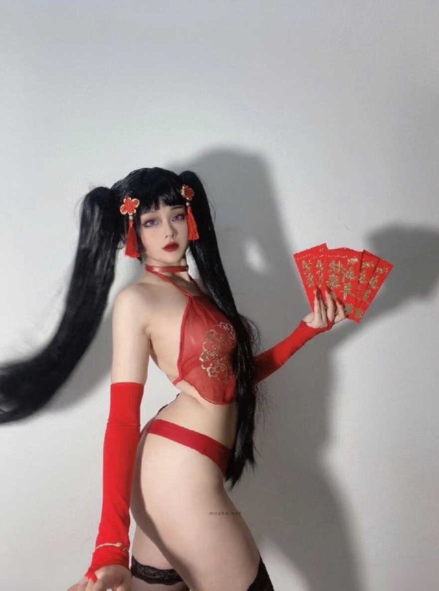 柒柒还活着 – 新年快乐【11P】